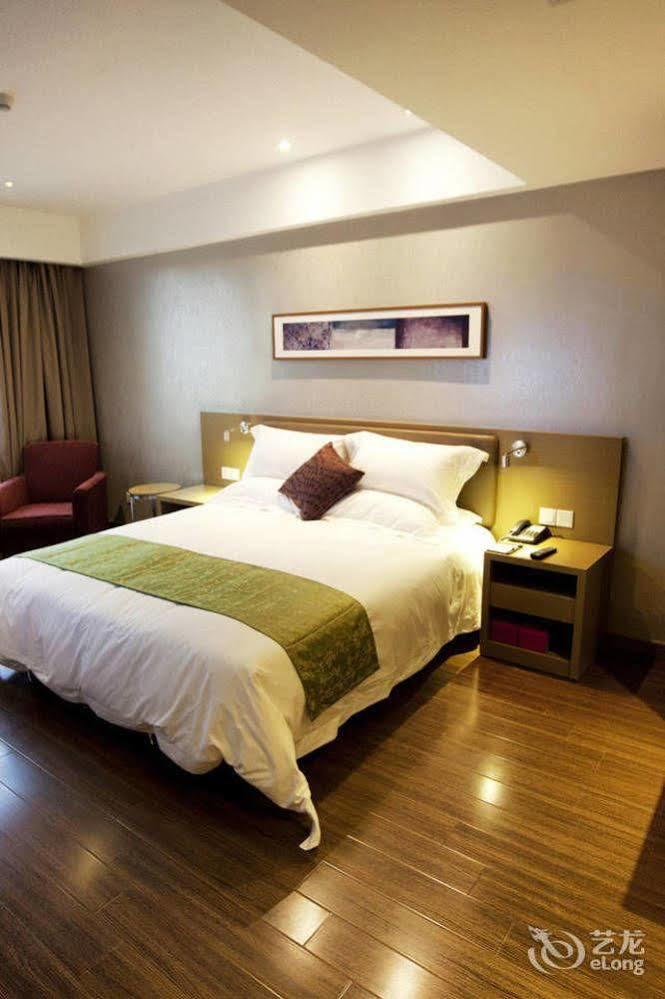 Heyi Hotel Hefei Changjiang Middle Road Zewnętrze zdjęcie